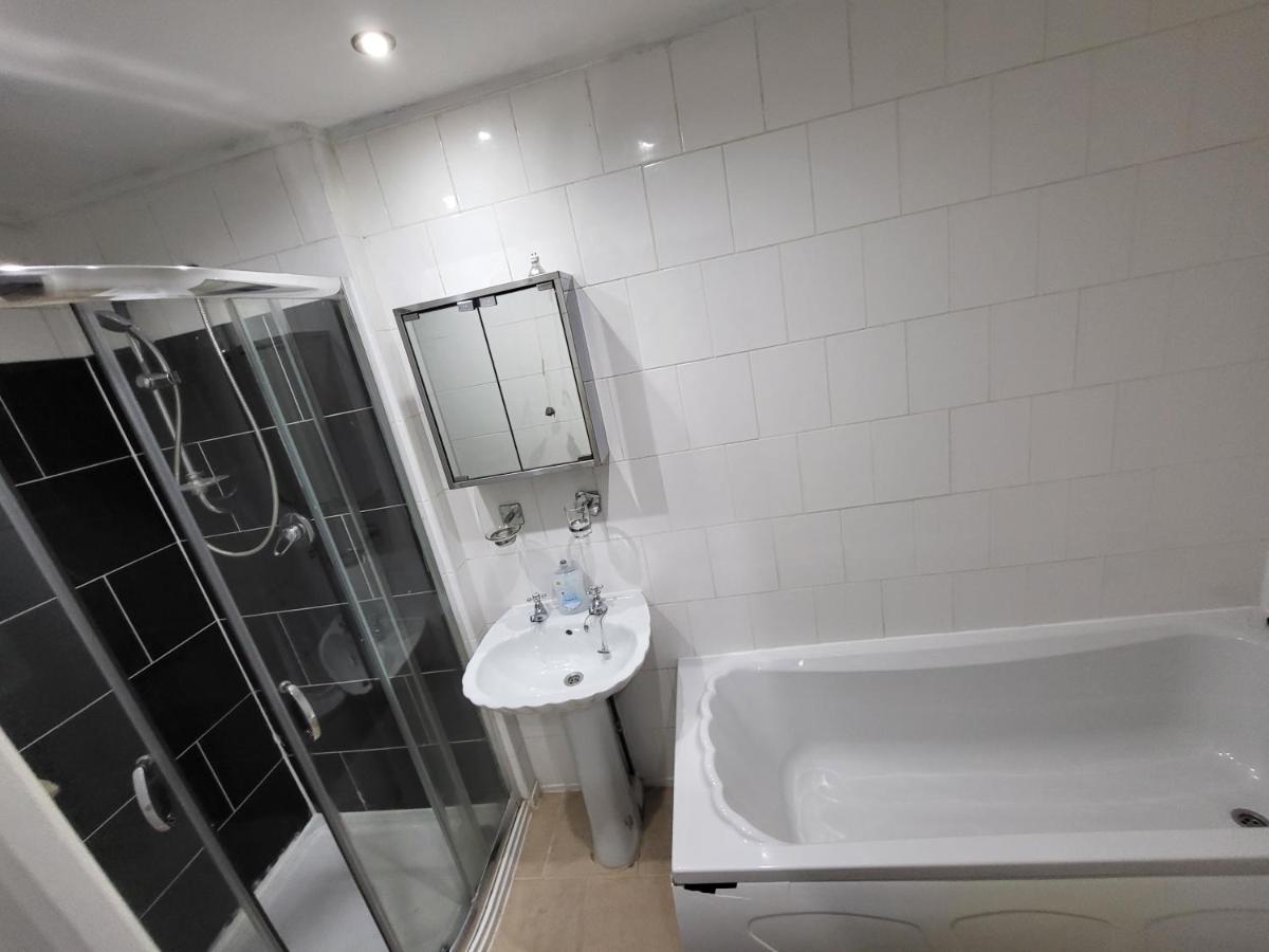 Mcf Short Stay Accommodation - Handsworthバーミンガム エクステリア 写真
