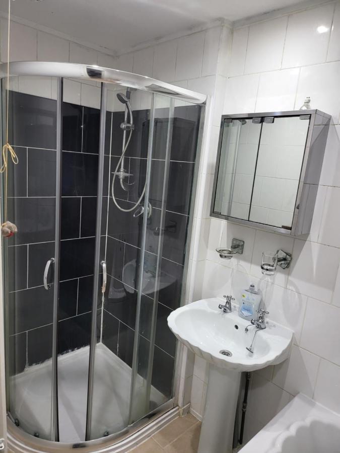 Mcf Short Stay Accommodation - Handsworthバーミンガム エクステリア 写真
